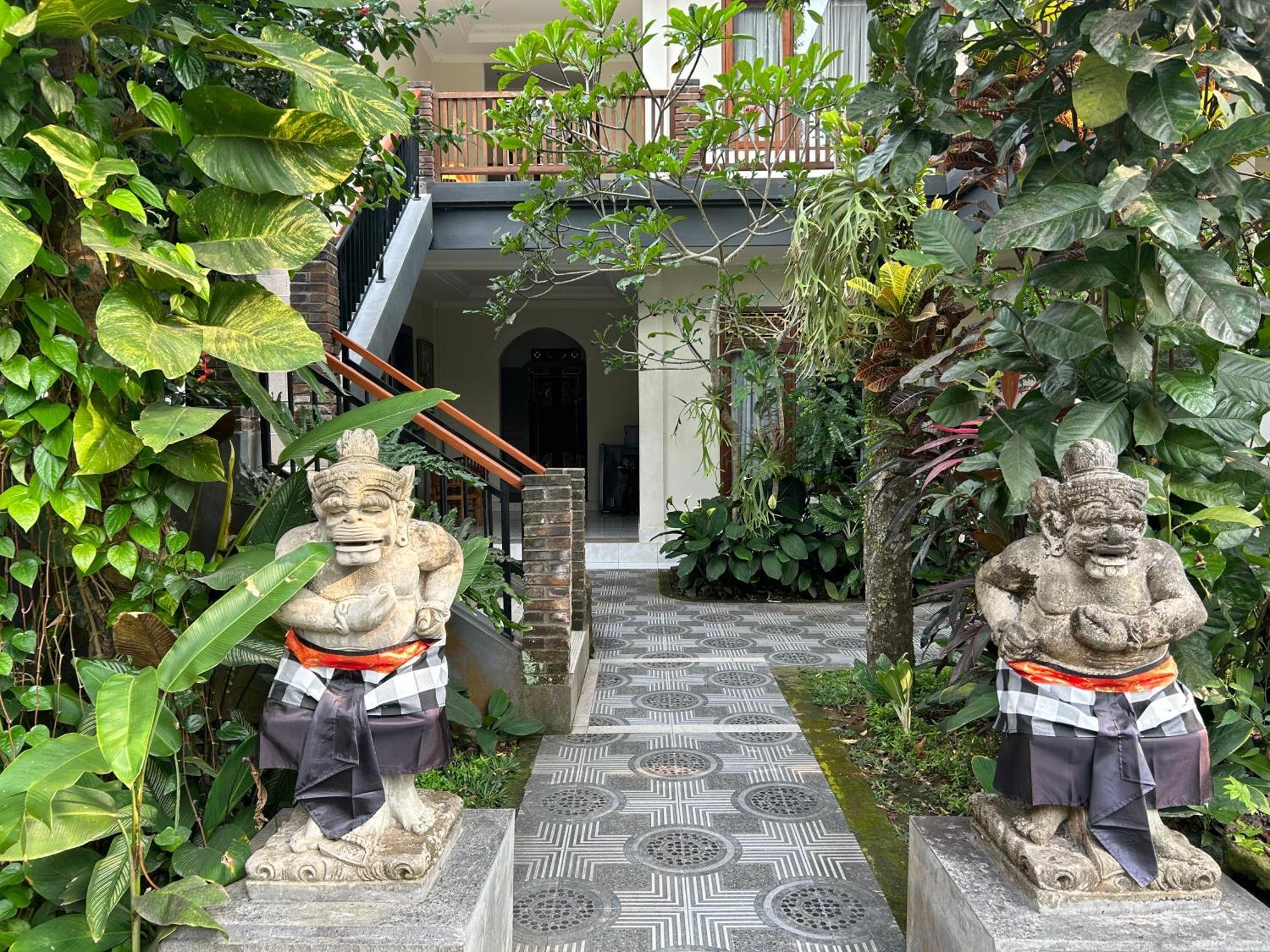 Balimas Guest House 우붓 외부 사진